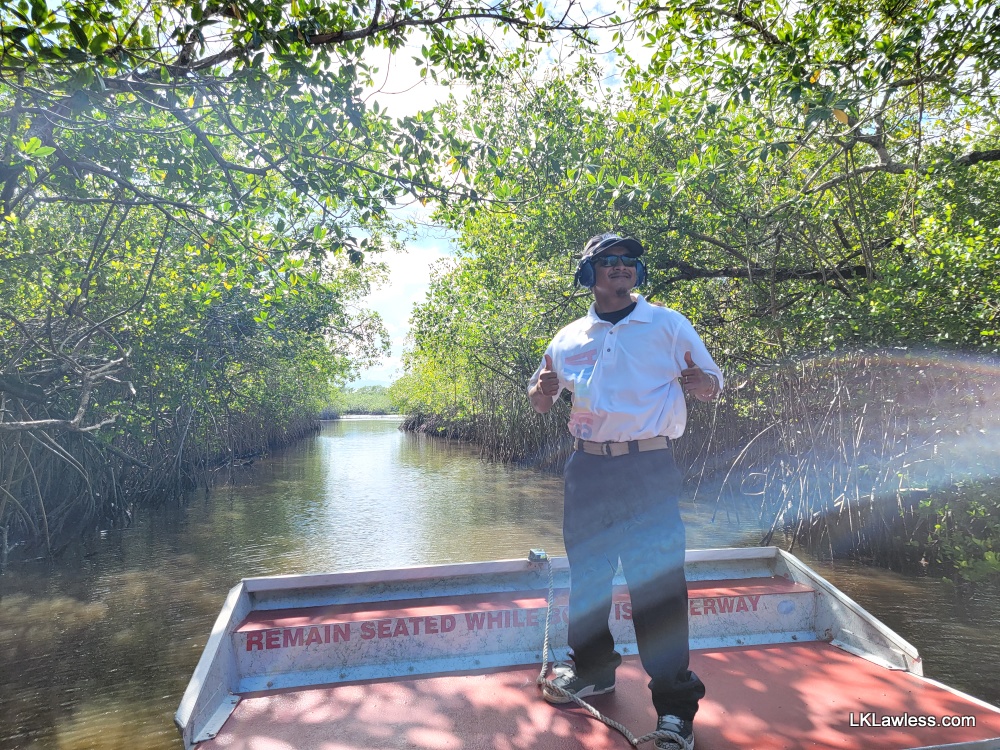 Airboat guide